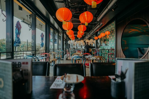 Optimisez votre cave à vin pour un rangement efficace des bouteilles